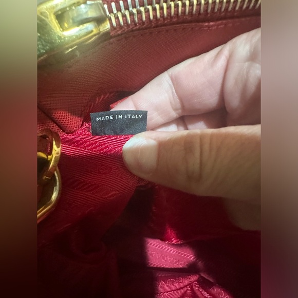 Prada Saffiano Lux Double Zip Tote - Picture 13 of 15